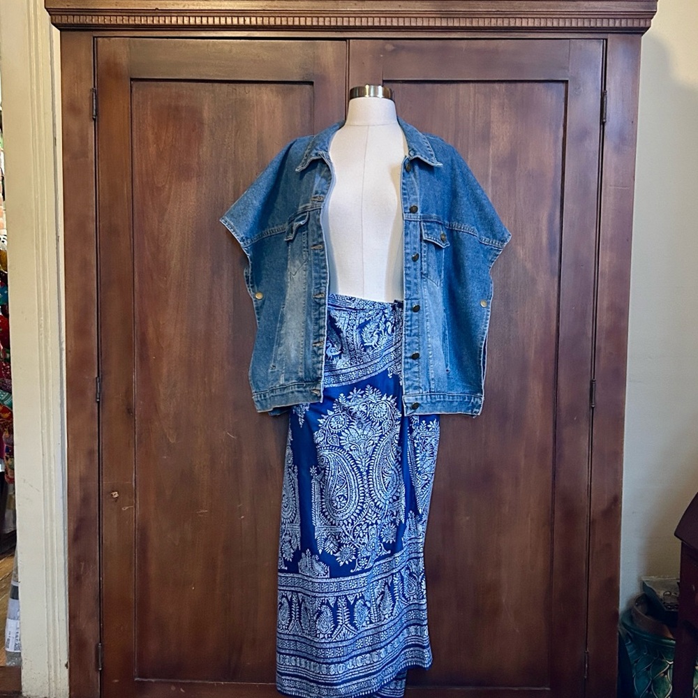 Blue Bandanna Print Designer Wrap Skirt 12 - Picture 11 of 12